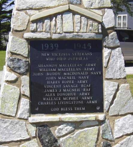 War memorial, New Victoria, Cape Breton Regional Municipality, Cape Breton Island New Victoria, Nova Scotia: war memorial monument