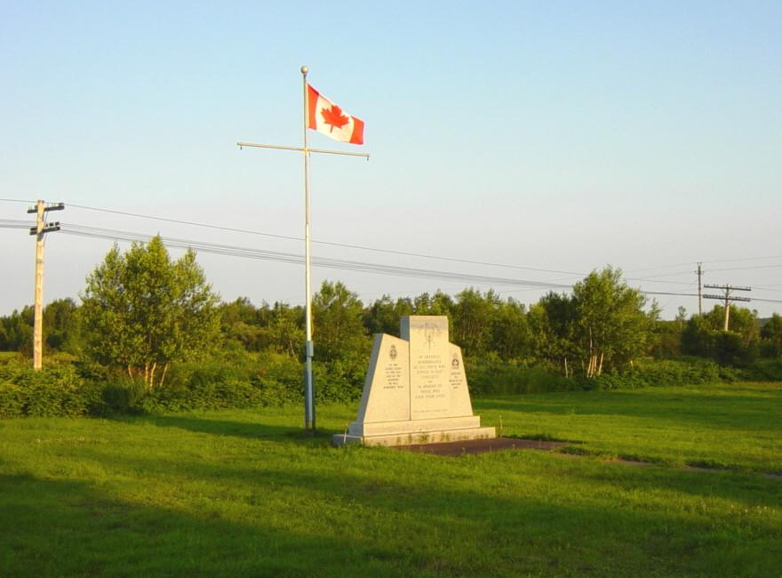 Maccan: war memorial monument
