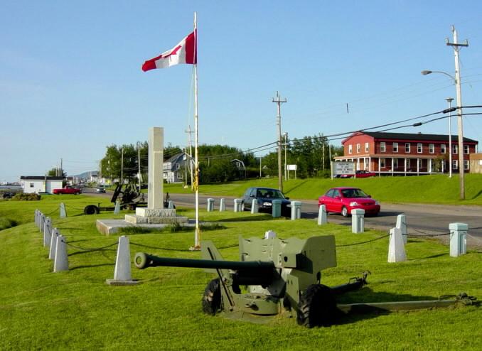 Cheticamp: war memorial, looking northward