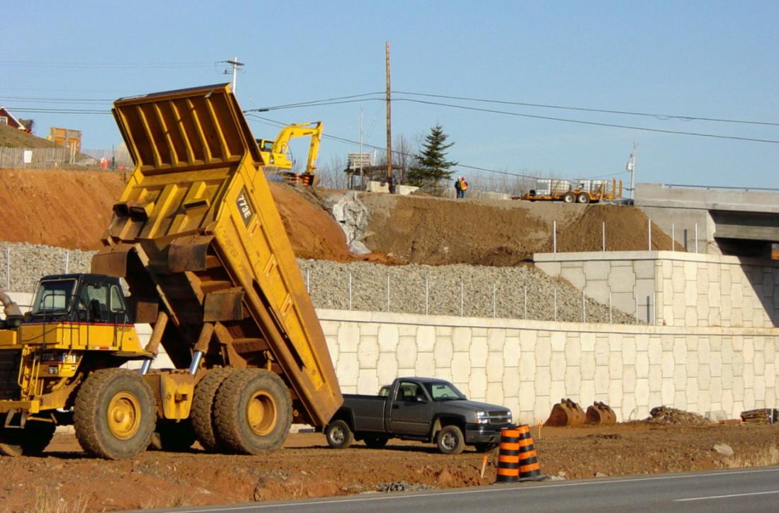 Nova Scotia, Avonport: Veterans Memorial in the midst of construction, twinning Highway 101