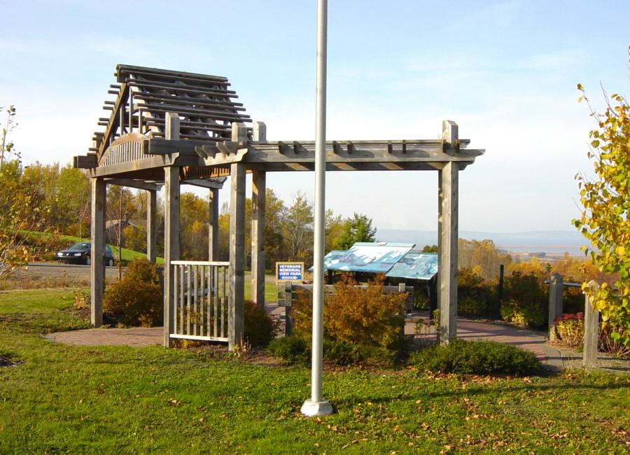 Nova Scotia, Avonport: Veterans Memorial View Park military memorial, unveiling ceremony