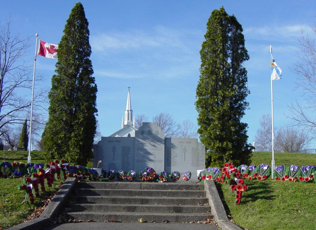 Stellarton: war memorial