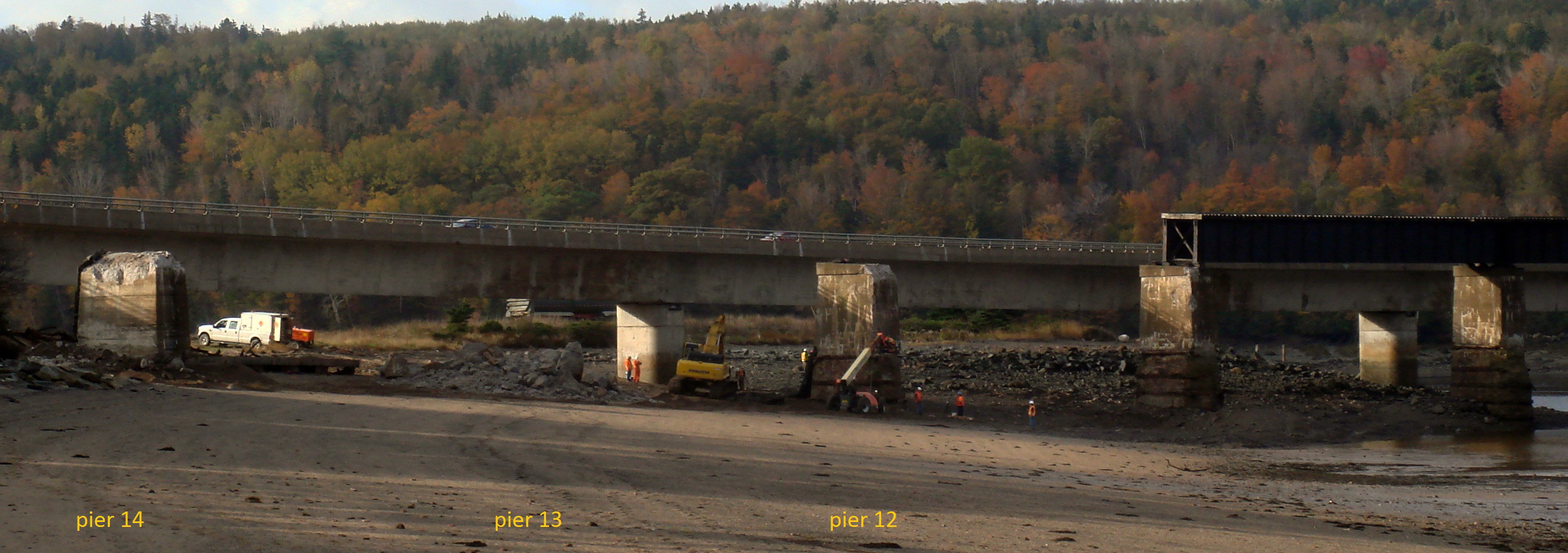 Dominion Atlantic Railway: Bear River Bridge, Digby County, Nova Scotia, 18 Oct 2011