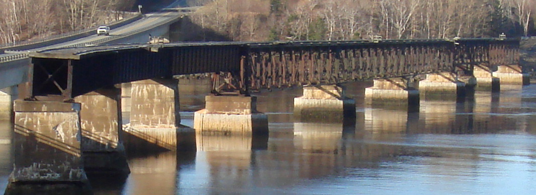 Dominion Atlantic Railway: Bear River Bridge, Digby County, Nova Scotia, 22 Nov 2011