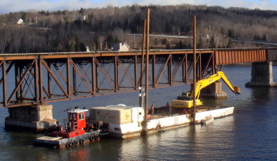 Dominion Atlantic Railway: Bear River Bridge, Digby County, Nova Scotia, 09 Jan 2012