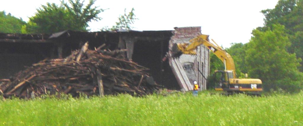 Demolition of the Railway Roundhouse at Kentville, Nova Scotia