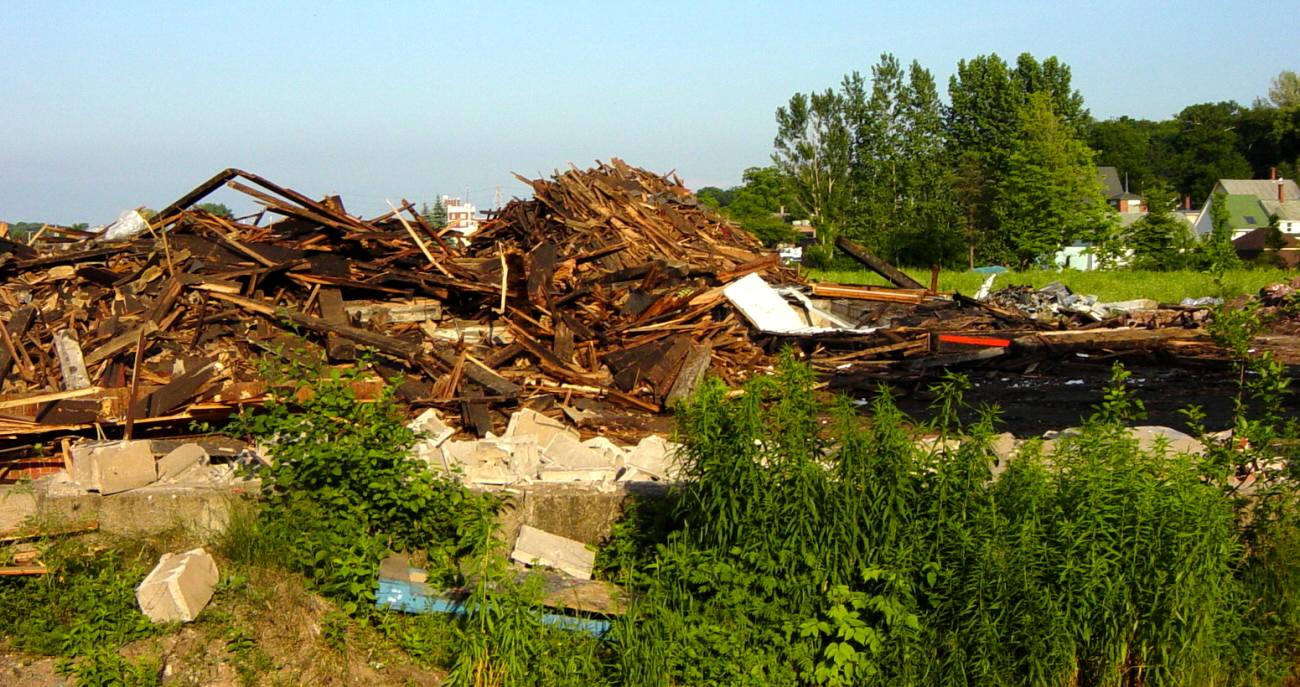 Demolition of the Railway Roundhouse at Kentville, Nova Scotia