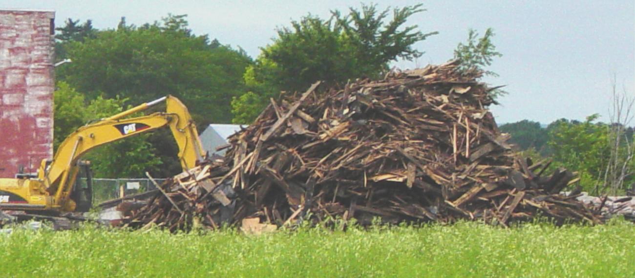 Demolition of the Railway Roundhouse at Kentville, Nova Scotia