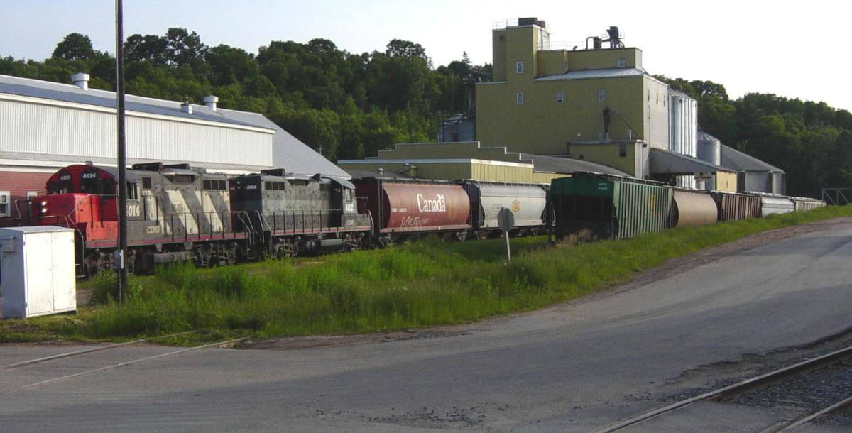 W&HR: Train to New Minas, 27 June 2007