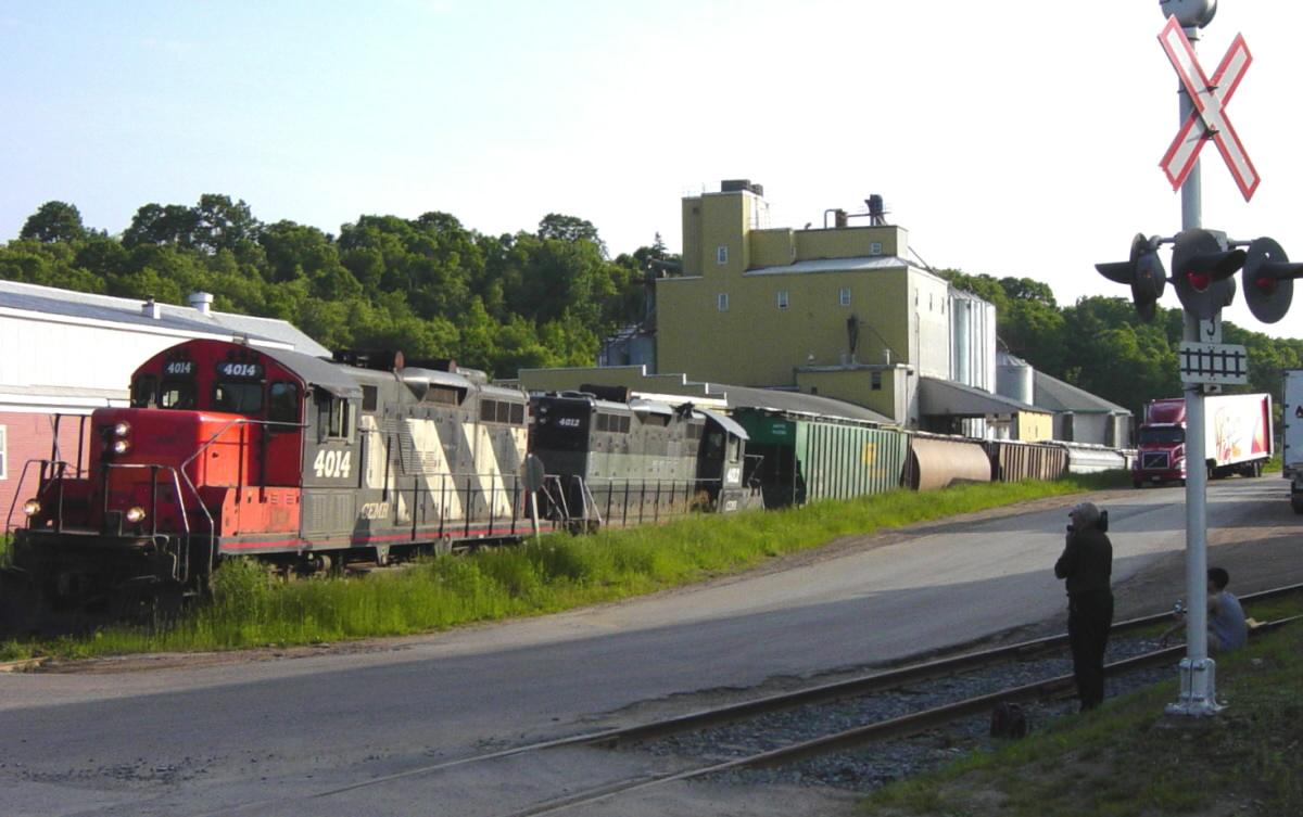 W&HR: Train to New Minas, 27 June 2007